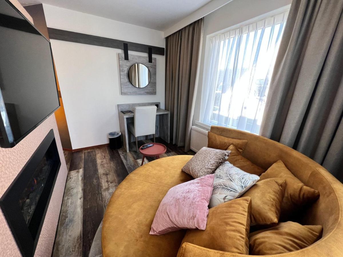 ווסט טרשחלינג Hotel Nap מראה חיצוני תמונה